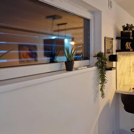 Apartment Prestige Neuf Avec Et Ecran De Cinema En Rez De Jardin *