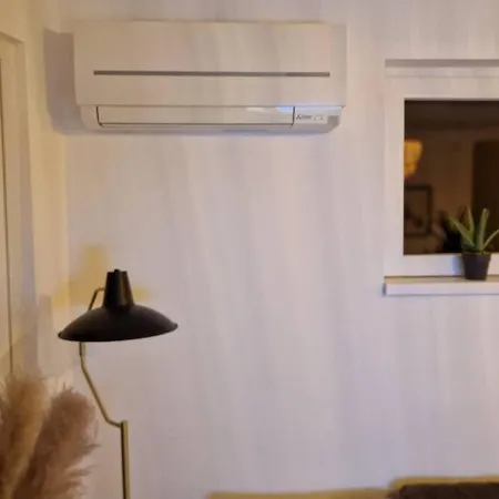 Prestige Neuf Avec Et Ecran De Cinema En Rez De Jardin