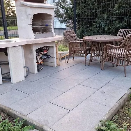 Apartment Prestige Neuf Avec Et Ecran De Cinema En Rez De Jardin
